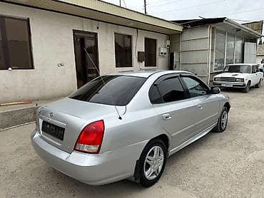 продам кару: Hyundai Elantra: 2001 г., 1.6 л, Автомат, Бензин, Седан — 3