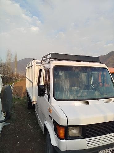 Легкий грузовик, Mercedes-Benz, Дубль, Б/у — 1
