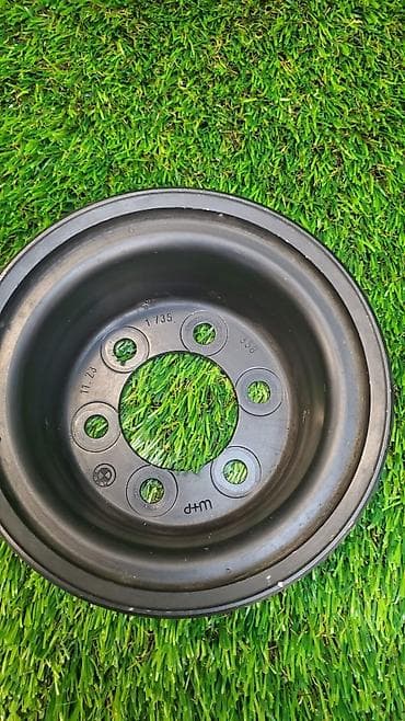 е38: Ременный шкив е34 е36 е38 е39 Номер 1 735 358 Состояние отличное В — 3