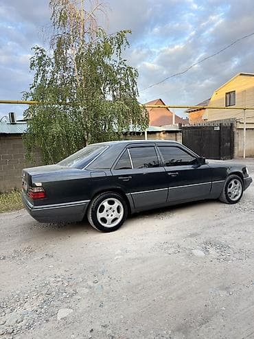дворники на мерс 124: Mercedes-Benz W124: 1992 г., 2.2 л, Механика, Бензин, Седан — 1