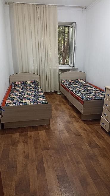 спальный бишкек: Комната берилет 2 кызга.(с подселением) 3-х кв.Бардык шарттары бар — 1
