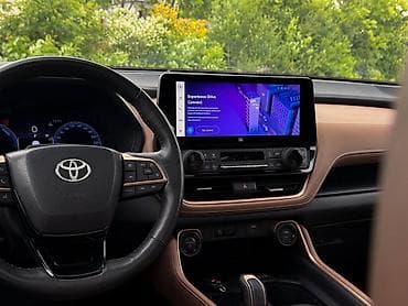 grand: Toyota Grand Highlander: 2023 г., 2.4 л, Вариатор, Гибрид, Кроссовер — 7