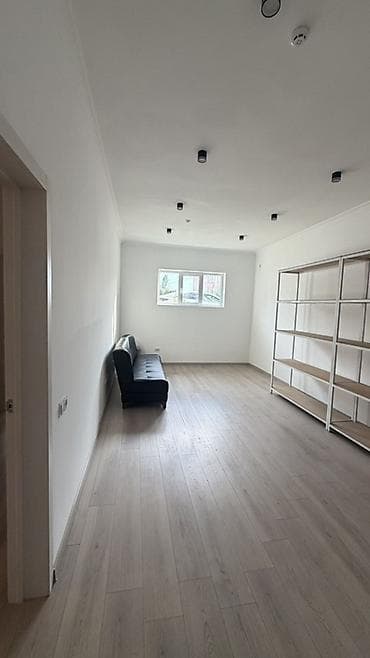 Коммерциялык мүлк: Кеңселерди сатуу 113 м², Ремонту бар, Эмерексиз, Көп кабаттуу имарат, Жертөлө кабаты кабат — 7
