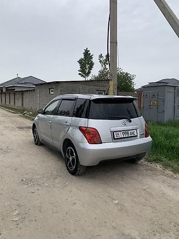 плафон на ист: Toyota Ist: 2003 г., 1.5 л, Автомат, Бензин, Хэтчбэк — 2