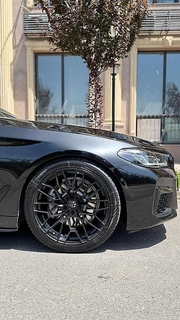 полик bmw: BMW 5 series: 2017 г., 3 л, Автомат, Бензин, Седан — 9