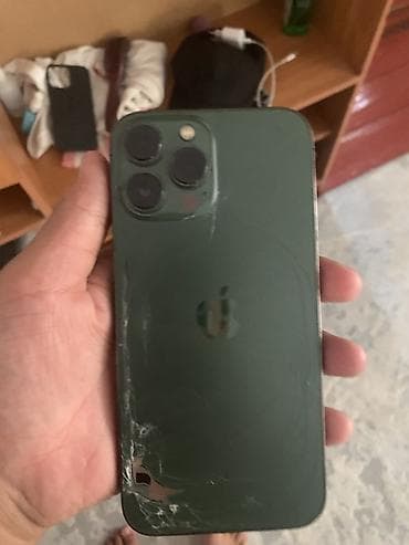 iphone case: IPhone 13 Promax зелёный цвет торговля эсть только пароль и Айклауд — 4