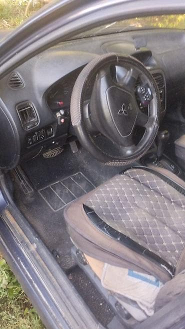 cdi 2 7: Mitsubishi Carisma: 2002 г., Автомат, Седан — 4
