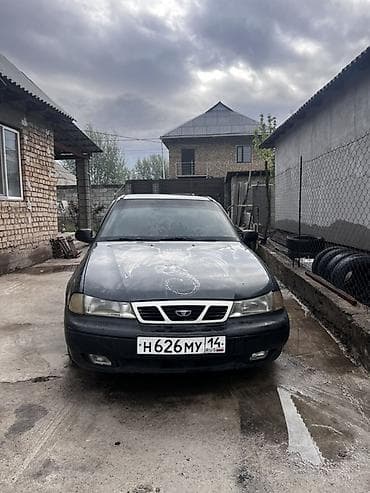 Daewoo Nexia: 2002 г., Механика, Бензин, Седан