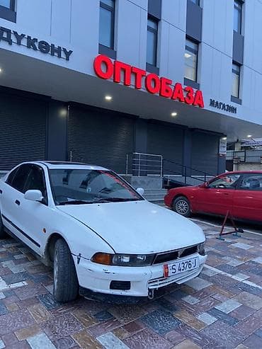 Mitsubishi Galant: 2000 г., 2 л, Бензин, Седан