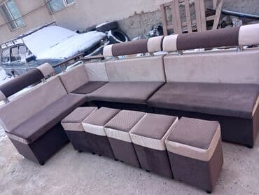 типовые размеры кухонной мебели: Уголок кухонный 2.50х1.50. Стол 190х90 5 пуфик — 7