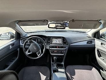 step 2: Hyundai Sonata: 2017 г., 2 л, Автомат, Газ, Седан — 5