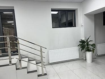 сдаю студию красоты: ПРОЦЕДУРНЫЙ КАБИНЕТ!!! Сдается в аренду процедурный кабинет, рядом с — 7