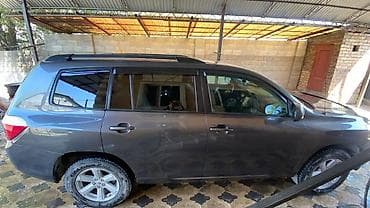 левый руль: Toyota Highlander: 2010 г., 3.5 л, Бензин — 2