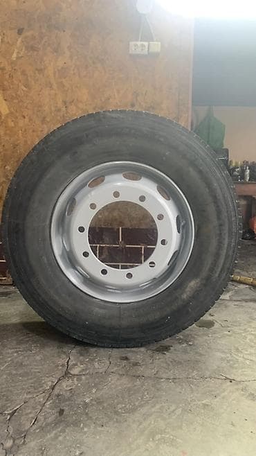 Унаа: Дөңгөлөктөр монтажда 315 / 70 / R 22,5, All-season, Колдонулган, 1 даана, Жүк ташуучу унаалар/Автобустар, Темир, тешиктери - 10 — 3