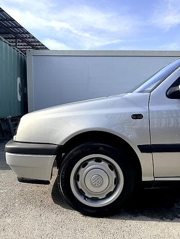 Продажа авто: Volkswagen Vento: 1997 г., 1.8 л, Механика, Бензин, Седан — 6
