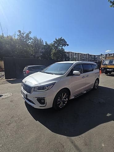 Kia Carnival: 2019 г., 2.2 л, Автомат, Дизель, Минивэн at lalafo.kg Kia Carnival: 2019 г., 2.2 л, Автомат, Дизель, Минивэн