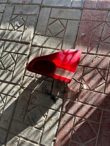 runx alex: Задний стоп сигнал правой стороны от toyota ipsum 2003 года — 1