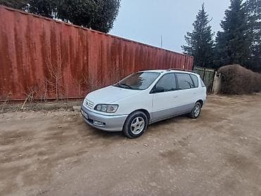 Toyota: Toyota Picnic: 1999 г., 2.2 л, Механика, Дизель, Минивэн — 3