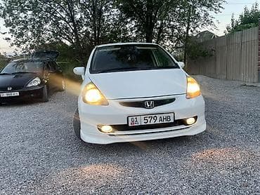 Продажа авто: Honda Fit: 2003 г., 1.3 л, Автомат, Бензин, Хэтчбэк — 1