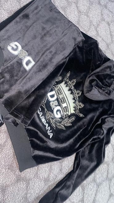 Мырзалардын бут кийими: Двойка костюм шикарного качества. Б/у. Надевали один раз. Размер М — 3