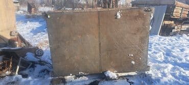 Металлическая ёмкость/ванна прямоугольной формы. - Материал — 2