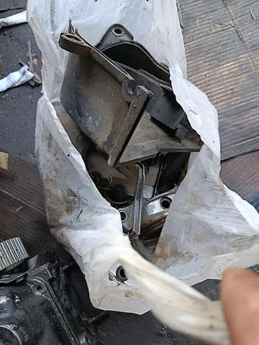 prius 30: Бензиновый мотор Mitsubishi 2000 г., 3 л, Б/у — 5