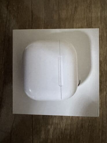 наушники для ноутбука: 4 ANC оригинал 100 % все работает состояние нового Особенности: - — 6