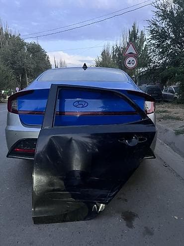 Задняя правая дверь для Hyundai Elantra (седан). Оригинальная
