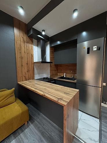 Продается 1 комнатная квартира в самом центре города ул.Алиева 104 8