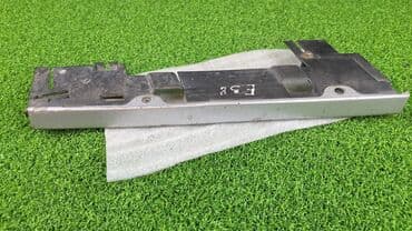 e38: Ресничек под фару (накладки под фару),снят с машины BMW E38 до — 3