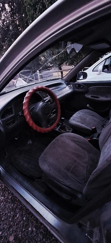 geely kg: Daewoo Lanos: 1996 г., Механика, Седан — 3