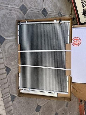 крепления для кондиционера: Радиаторы кондиционера (конденсоры) для автомобилей. Описание: - — 1