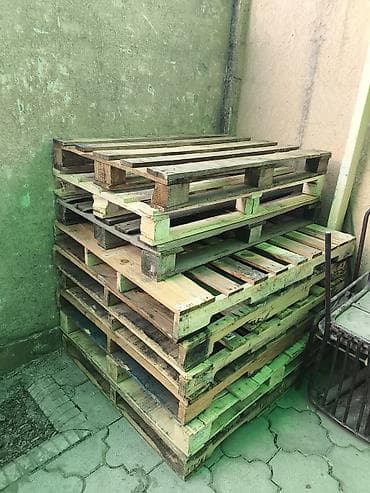 small table: Поддон Б/у, В наличии — 1