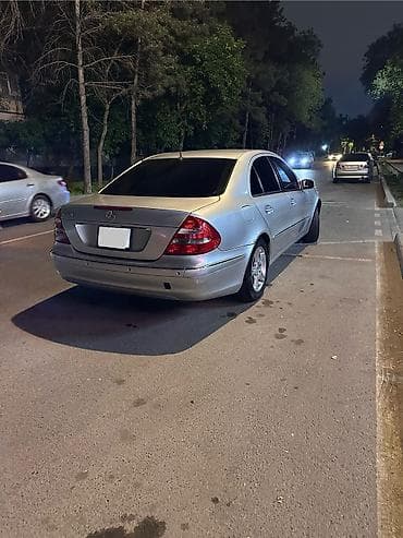 мерс е 200: Mercedes-Benz E-Class: 2003 г., Автомат, Бензин, Седан — 2
