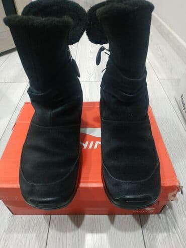 сапоги из натурального меха и кожи: Продаю очень теплые женские зимние сапоги, 100%нубук(фирменные),размер — 1
