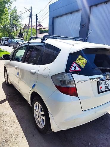 fit 3: Honda Fit: 2008 г., Автомат, Бензин, Хэтчбэк — 5