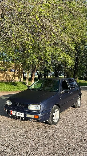 газел ош: Volkswagen Golf: 1993 г., 1.8 л, Ручные, Бензин, Хэтчбэк — 1