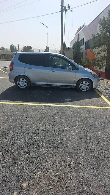 авто с армении: Honda Fit: 2003 г., 1.3 л, Вариатор, Бензин, Седан — 3