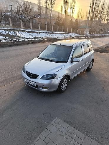 Скупка авто: Mazda Demio: 2004 г., 1.3 л, Автомат, Бензин, Хэтчбэк — 3