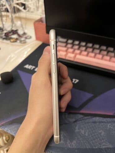 iphone 8s: IPhone 11, Б/у, 128 ГБ, Белый, Чехол, 73 % — 7