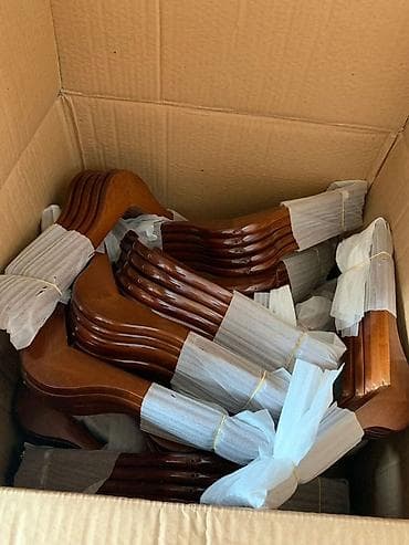 одежда для покрытых: Продаю Деревянные вешалки и пришепки для одежды с металлическими — 2