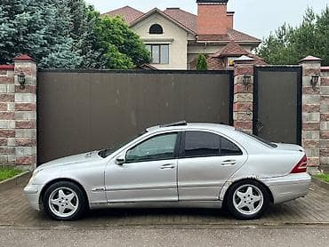 dodje ram: Mercedes-Benz C-Class: 2000 г., Автомат, Седан — 8