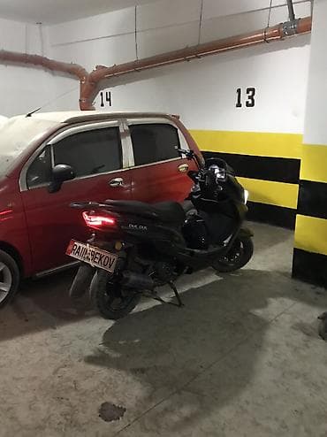 махси скутер: Макси-скутер 150 куб. см, Бензин, Б/у — 8