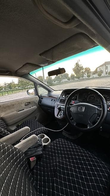 pod: Honda Odyssey: 2000 г., 2.3 л, Автомат, Газ, Минивэн — 5