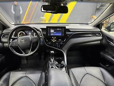 Продажа авто: Toyota Camry: 2021 г., 2.5 л, Автомат, Гибрид, Седан — 3