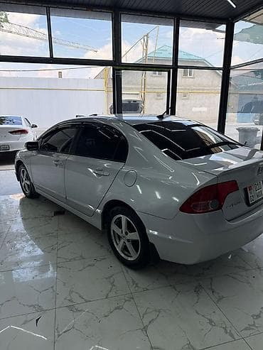 Honda: Honda Civic: 2008 г., 1.3 л, Вариатор, Гибрид, Седан — 5