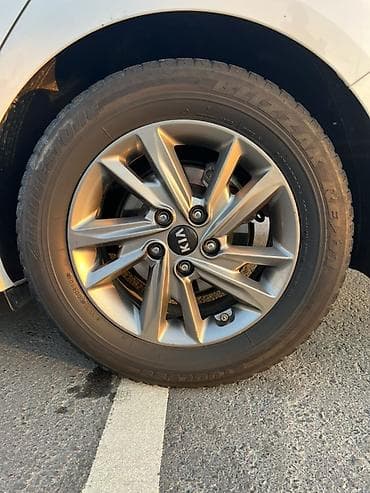 smart plus: Kia Optima: 2018 г., Седан — 4