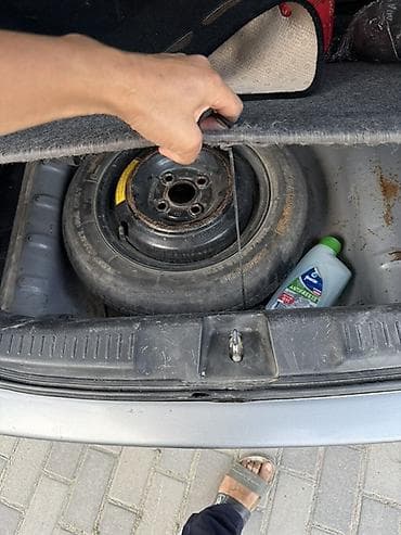 лобовое стекло на срв: Honda Fit: 2004 г., 1.3 л, Вариатор, Бензин, Хэтчбэк — 6