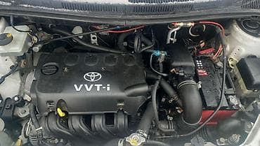 тойота руних: Toyota ist: 2002 г., 1.3 л, Автомат, Бензин, Хэтчбэк — 7