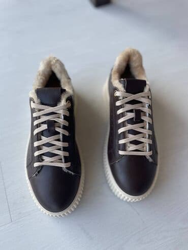 сапоги из натурального меха и кожи: Зимняя обувь в 39 размере Производство Италия 🇮🇹 Бренд L’estrosa — 2